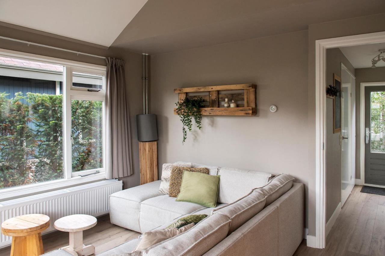 Soeren Lounge Villa Eerbeek Bagian luar foto