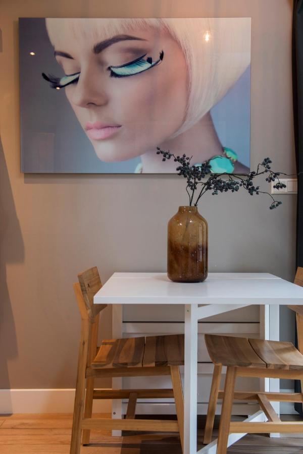Soeren Lounge Villa Eerbeek Bagian luar foto